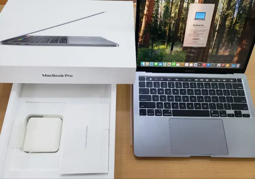 MacBook Pro 2020 13inch  Core i5 RAM 8/512GB TouchBar Touch ID Fullset