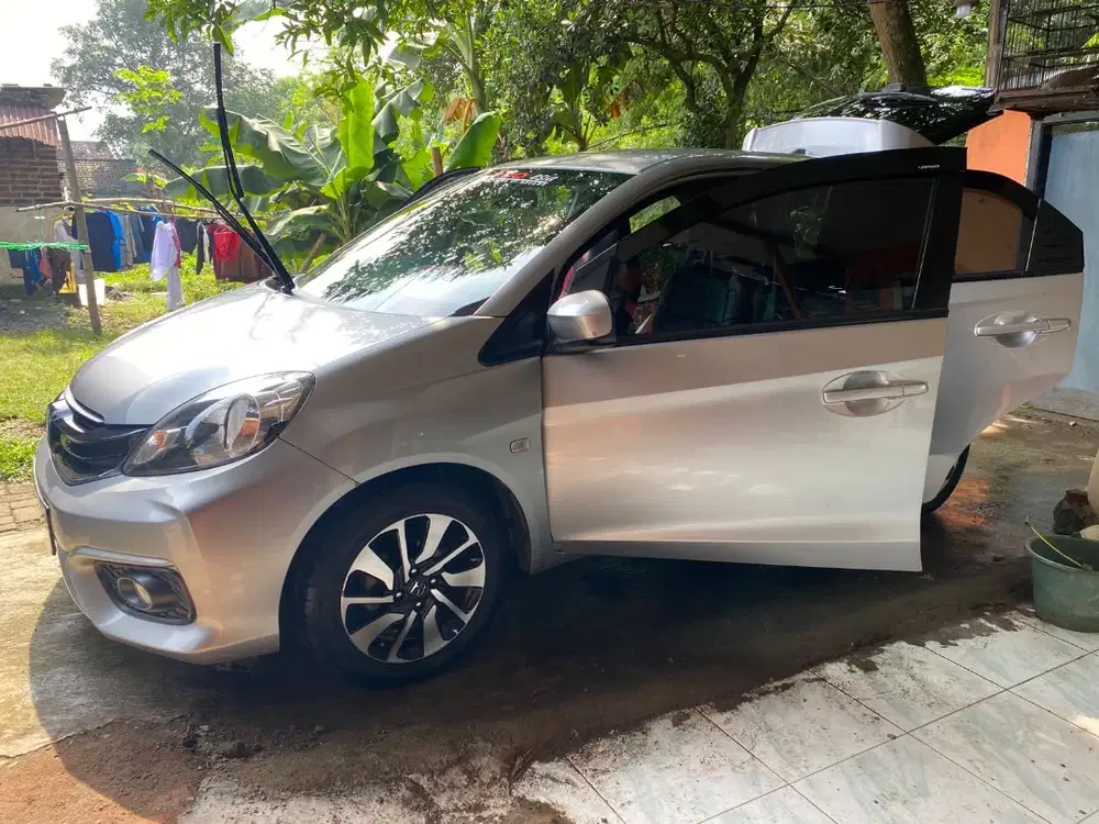 Brio Satya E MT 2016