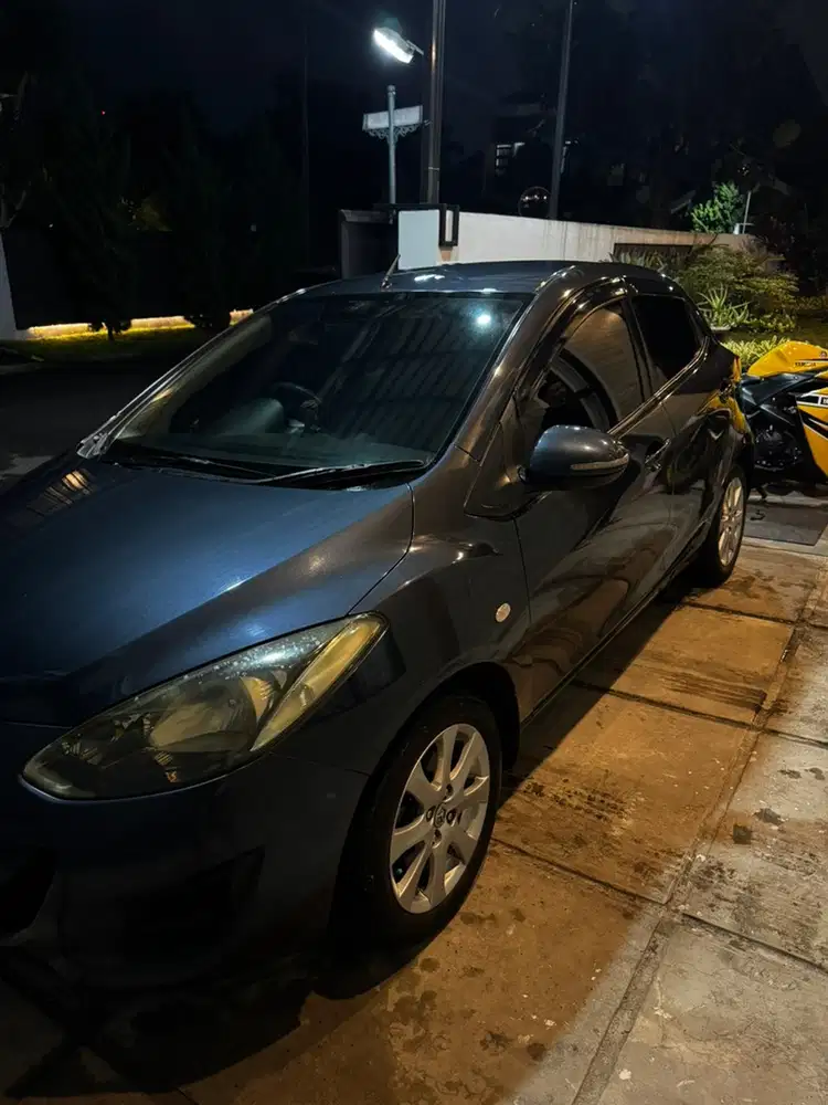 Mazda 2 2012 Bensin