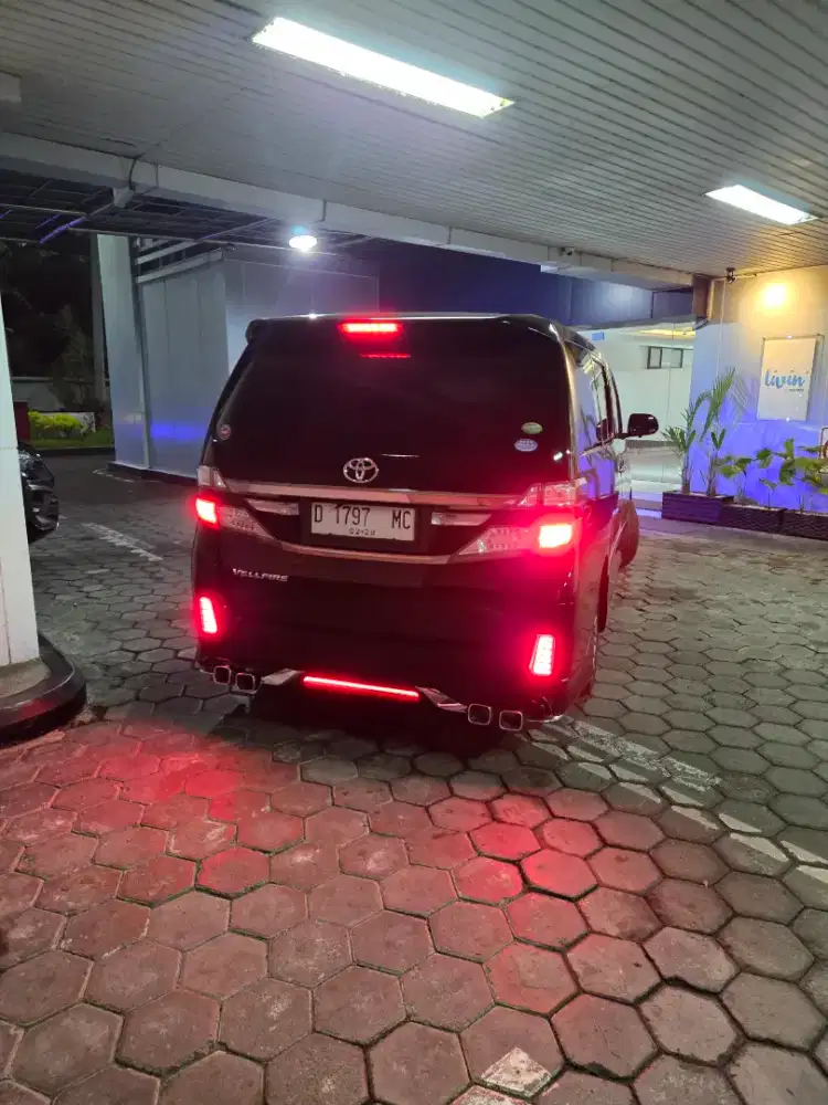 Mewah gagah Harga murah, Vellfire 2013, Facelift 2017 Kondisi Istimewa