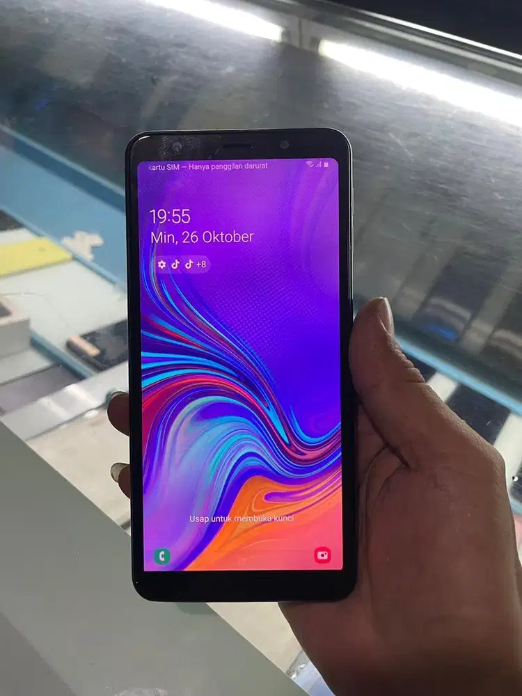 Samsung A7 LTE 4/64GB Second Ex Resmi Normal Pemakaian