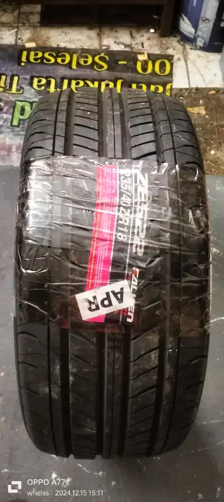 Ban falken 235/40/18(Baru)