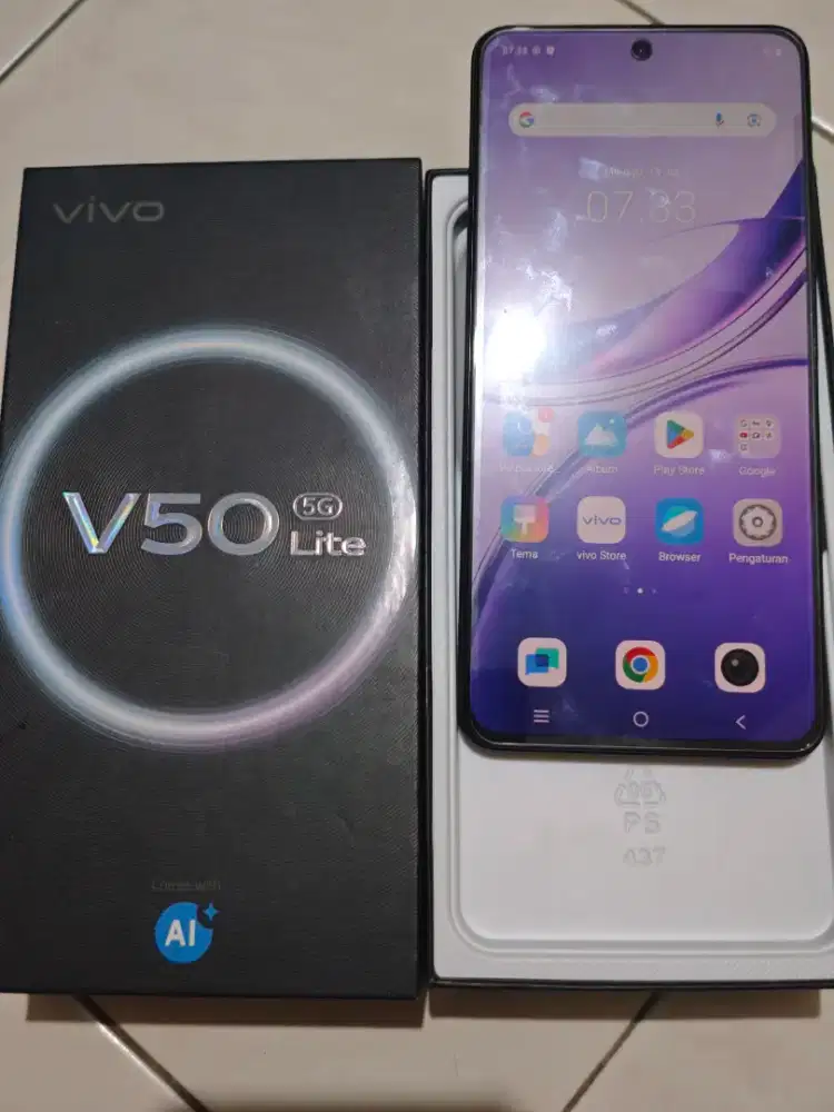 vivo V50 lite 5G ram 8/256 fulset mulus