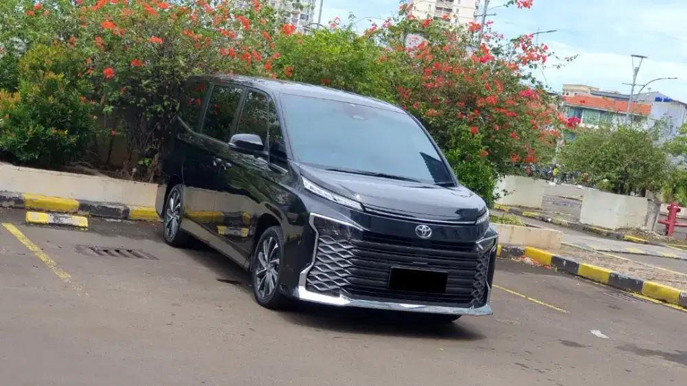 Toyota All New Voxy TSS Camera360 Hitam NIK 2024/2025