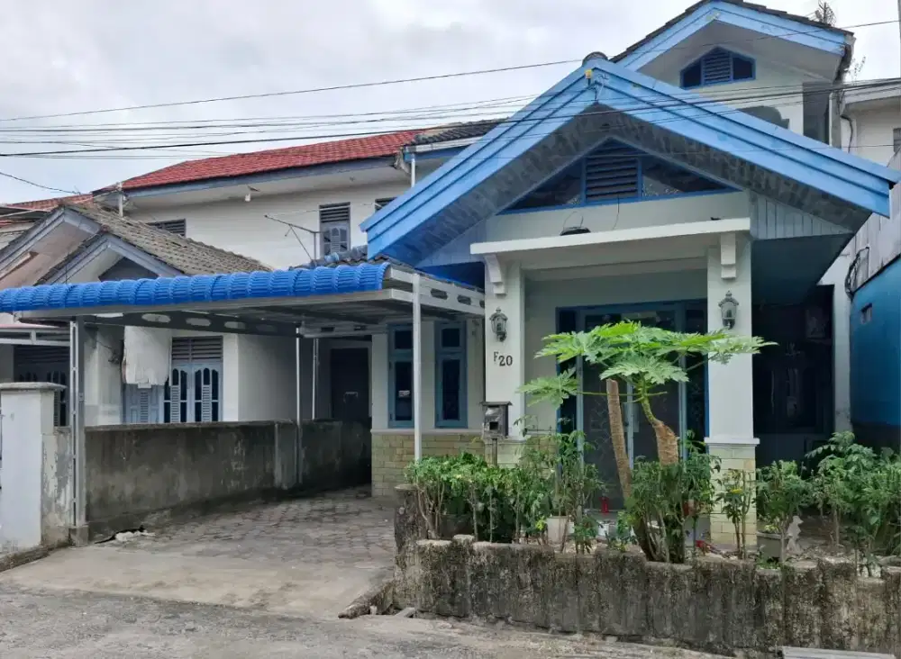 Disewakan rumah per 6 bulan