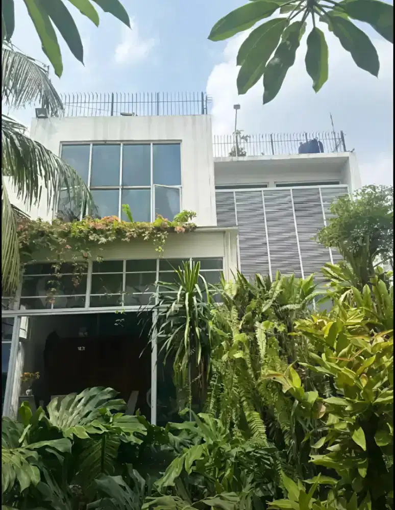 Dijual Rumah Mewah 4 Lantai Wilayah Strategis Rawamangun Jakarta Timur