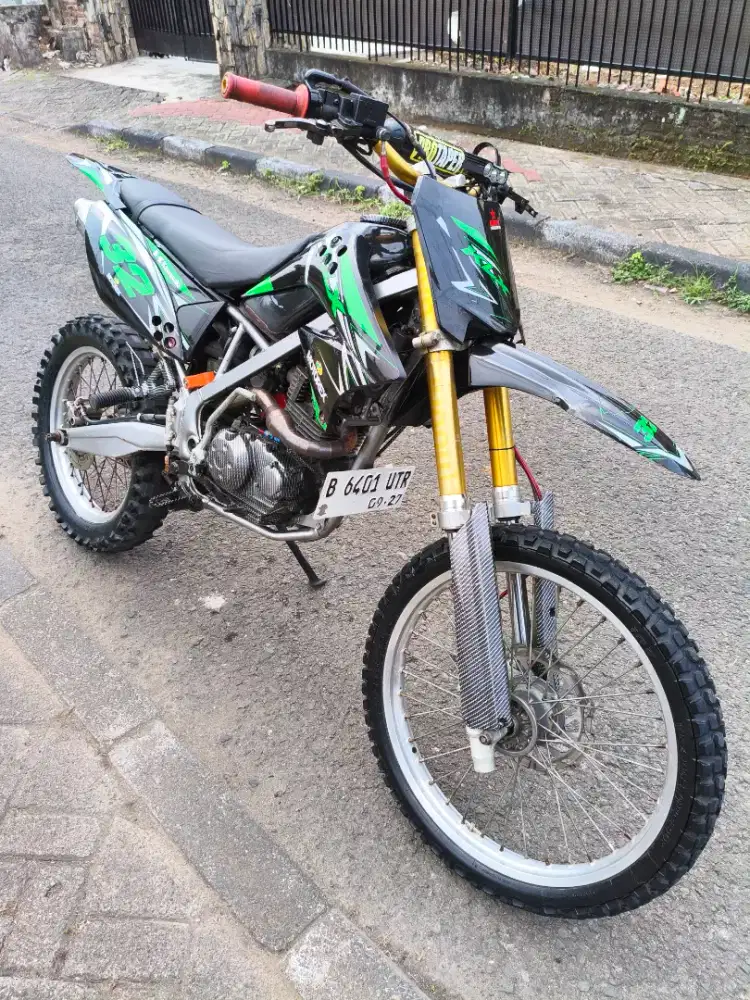 Kawasaki klx tahun 2011