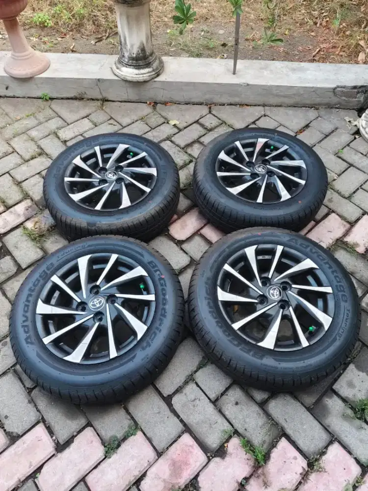 Ban Velg Like New 99%