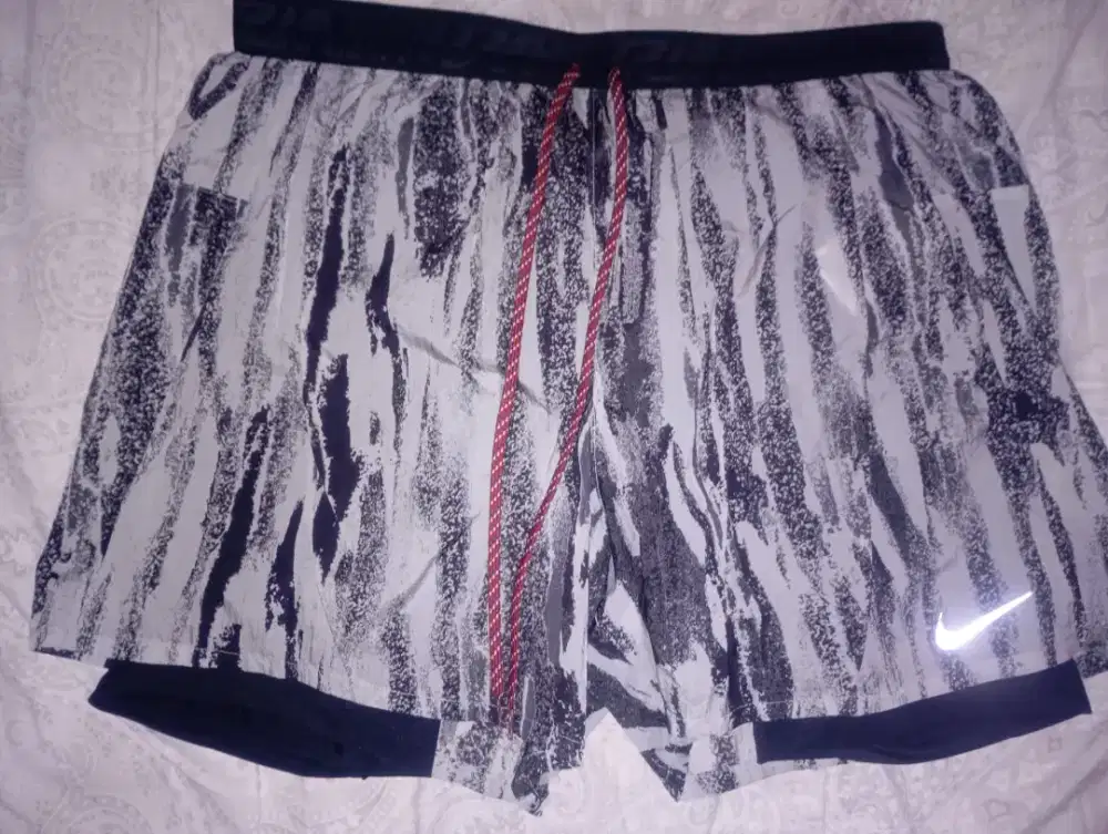 Celana Lari Pria Nike 2in1 Preloved Original