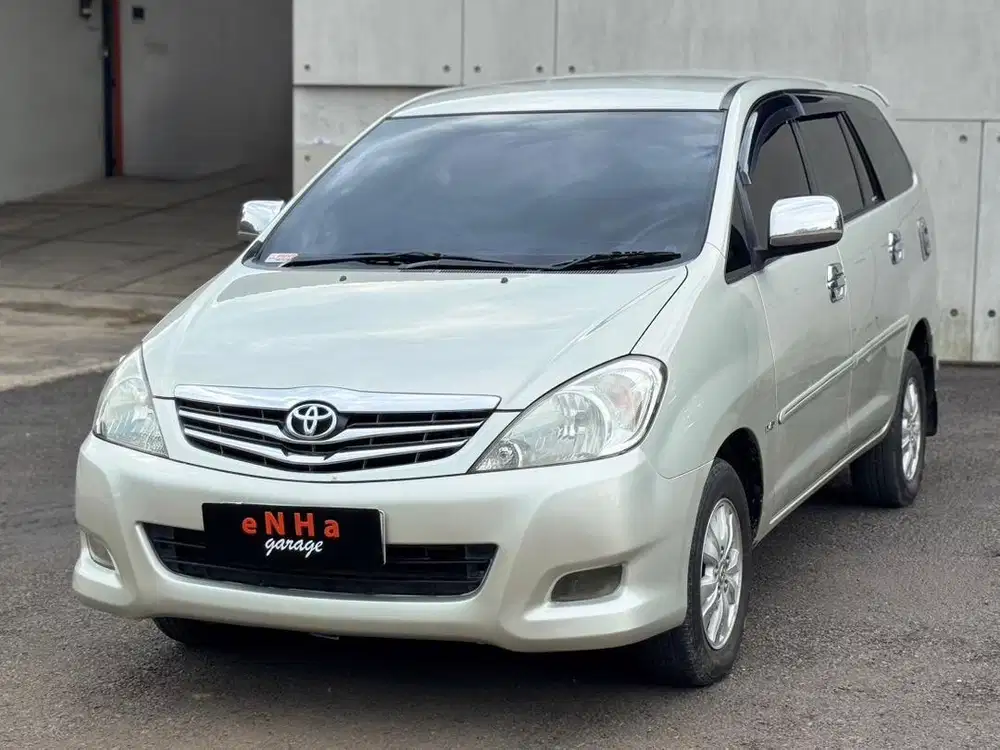 Toyota Kijang INNOVA V 2.5 M/T 2008.. eNHa garage Semarang..