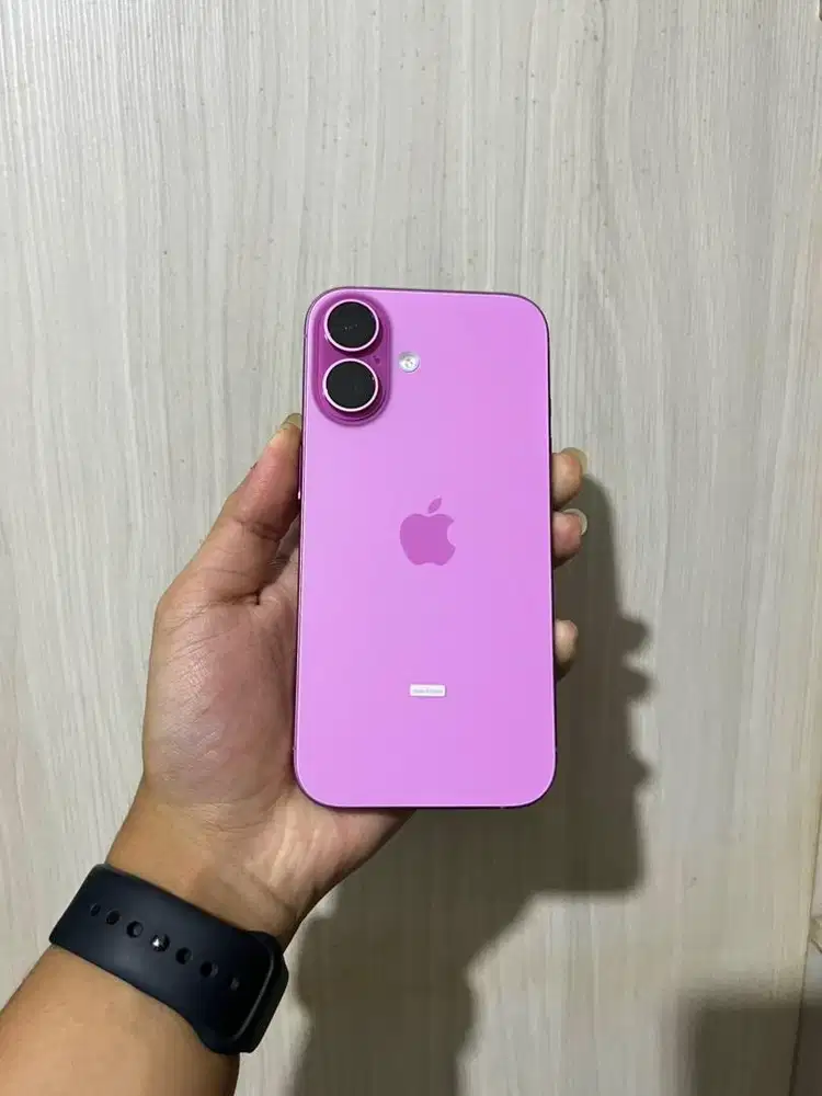 Iphone 16 128Gb iBox 1 bulan pakai