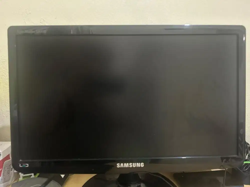 Monitor Samsung 19 inch