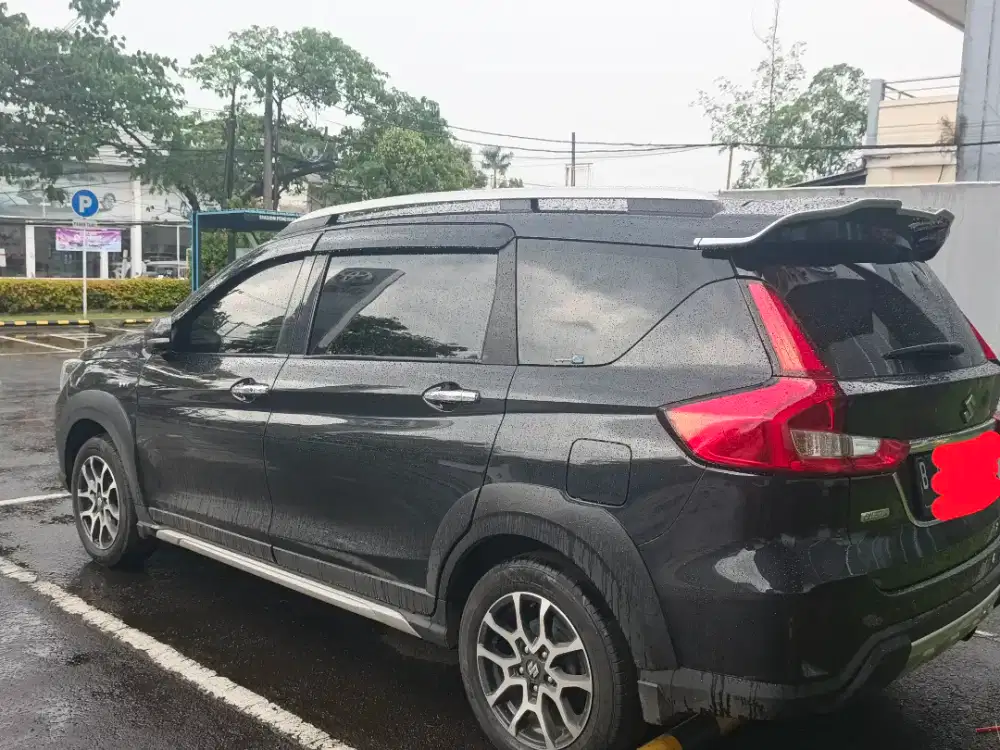 SUZUKI XL7 (2020) 1.5 Alpha Bensin AT