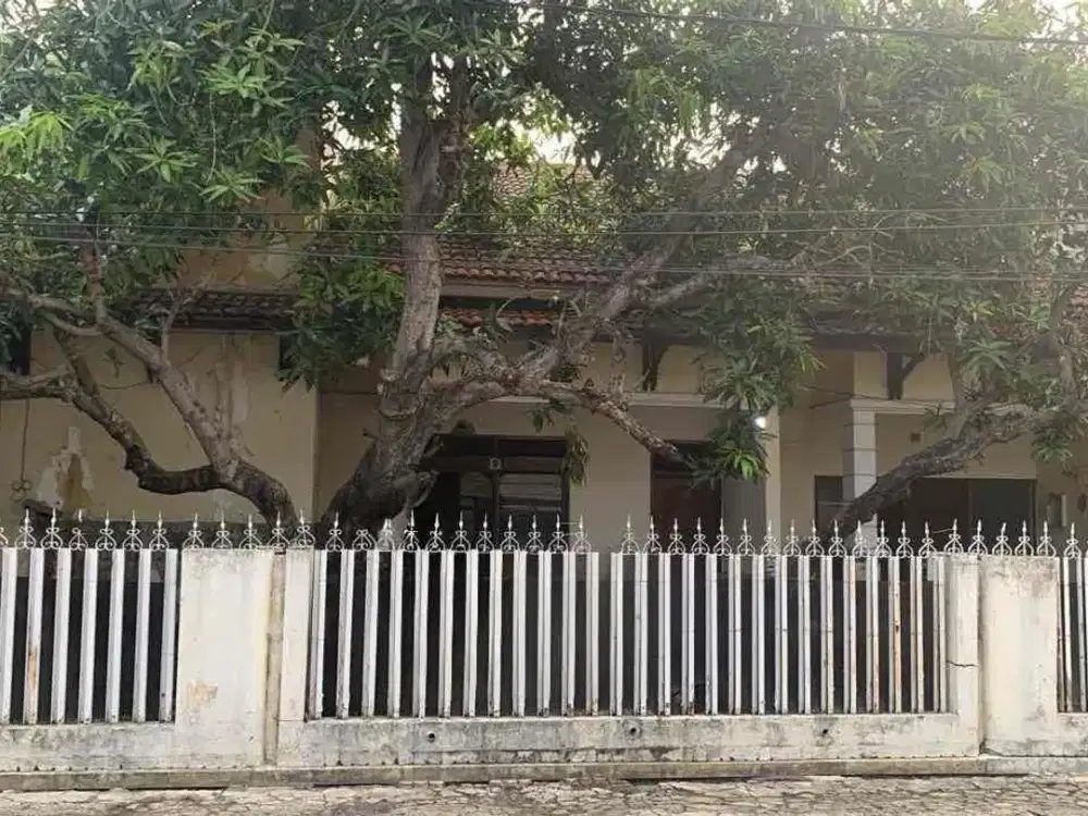 DiJual Rumah Hitung Tanah Darmo Permai Timur