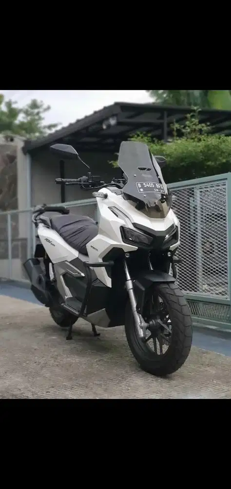 Honda ADV 160 CBS 2022 Low km