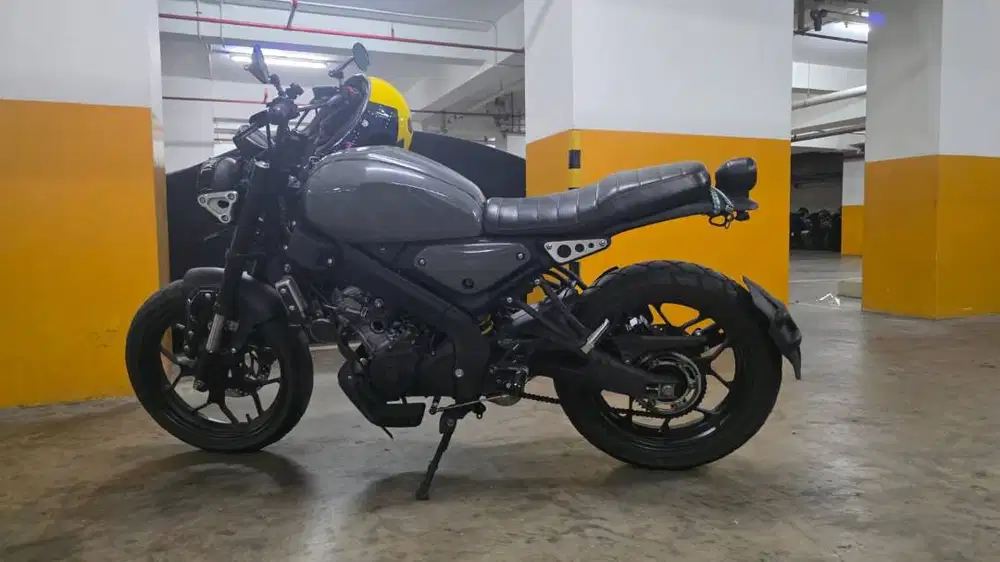 Yamaha XSR 155 2022 km 15000 berjalan - pajak mati 3 tahun