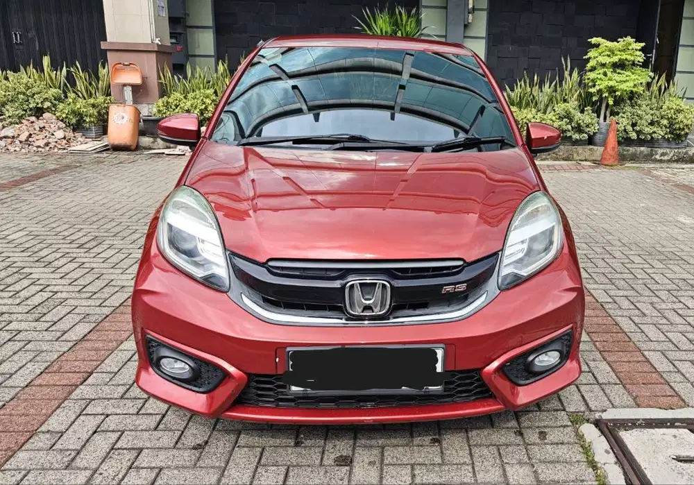 DIJUAL HONDA BRIO RS A/T 2016 LOW KM [PLAT GANJIL]
