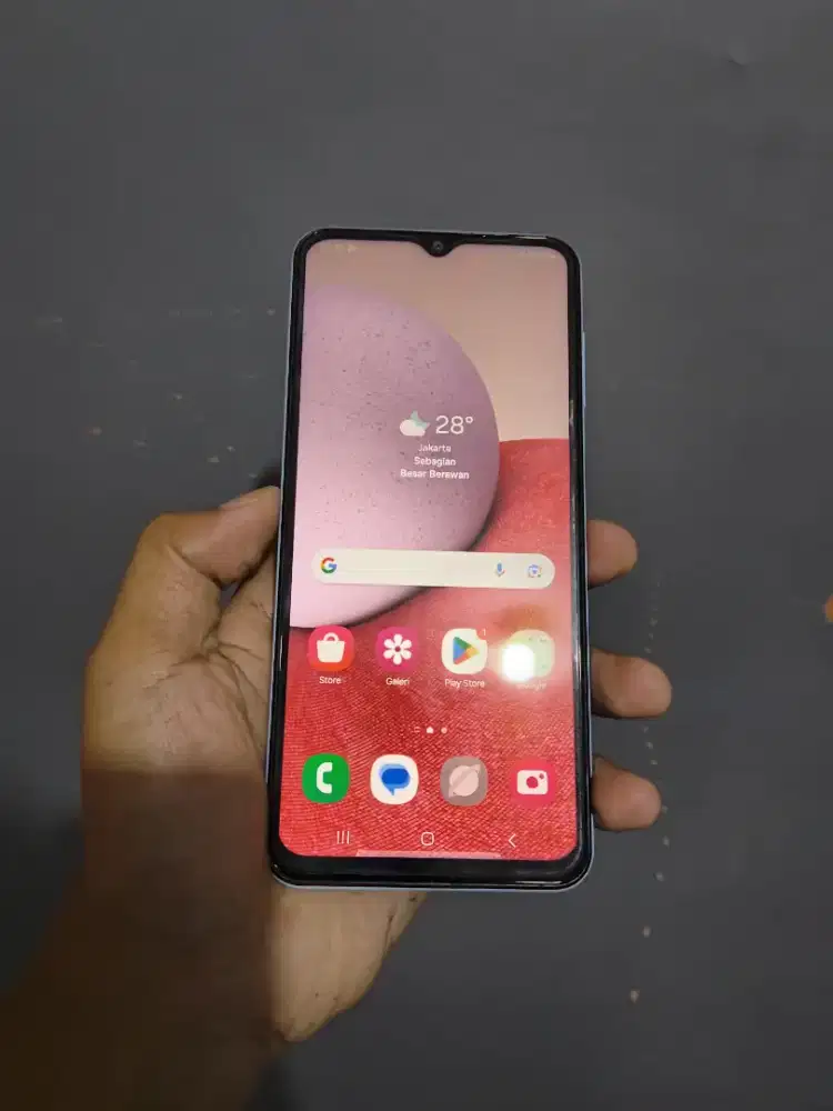 DIJUAL HP SAMSUNG A13 RAM 6/128 MULUS NO MINUS