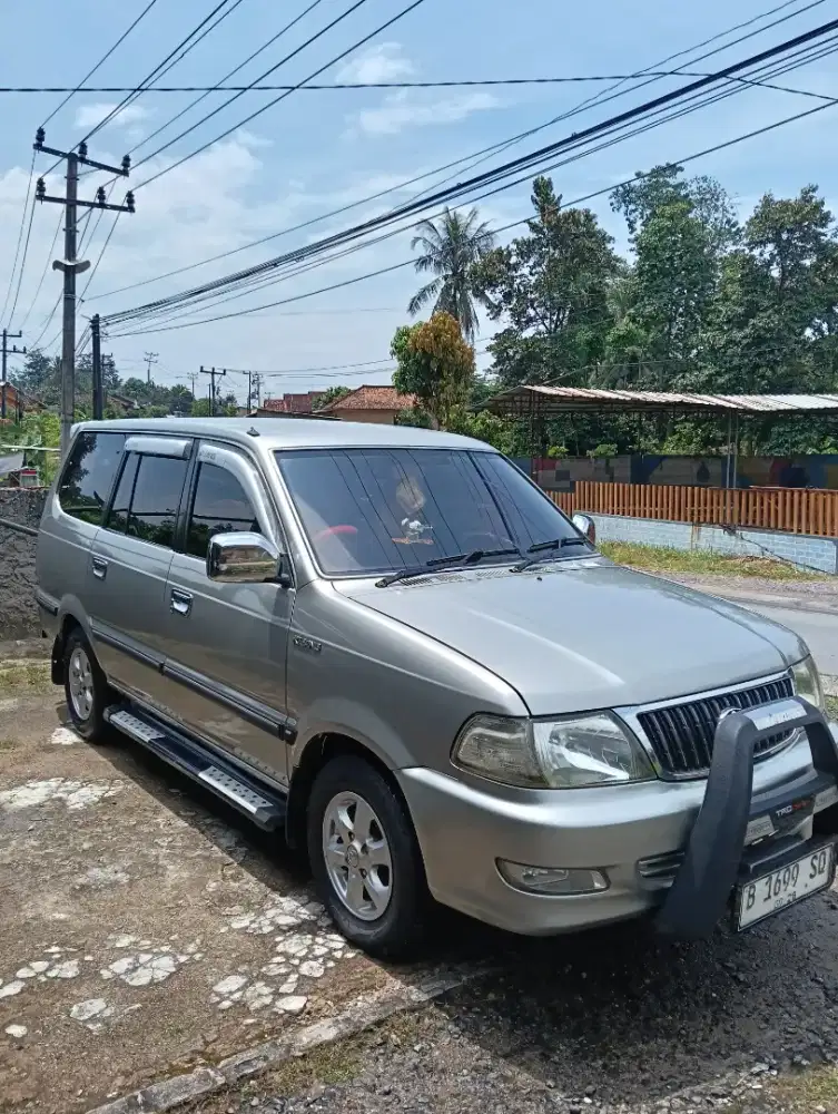 Kijang lgx 2003