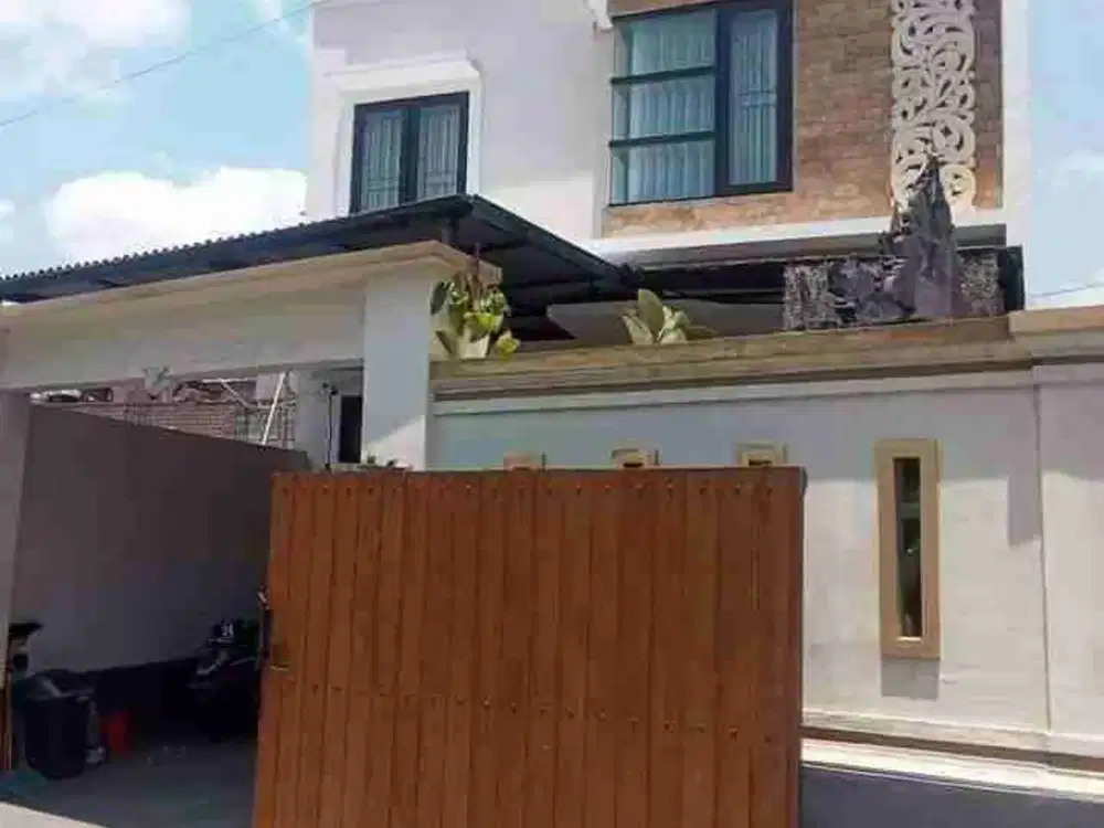 DIJUAL RUMAH MINIMALIS LANTAI 2 LOKASI GATOT SUBROTO BARAT
