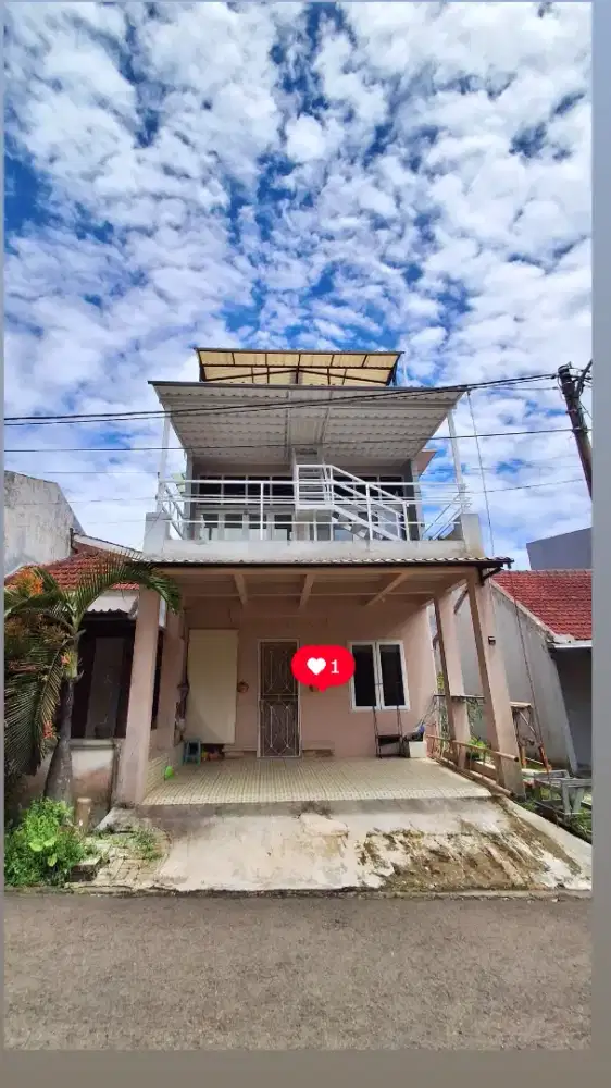 Rumah Sentul City 3 Lantai View Gunung Pancar