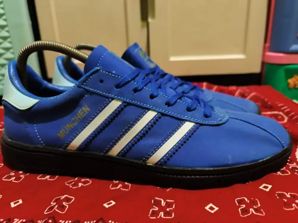 Adidas munchen preloved