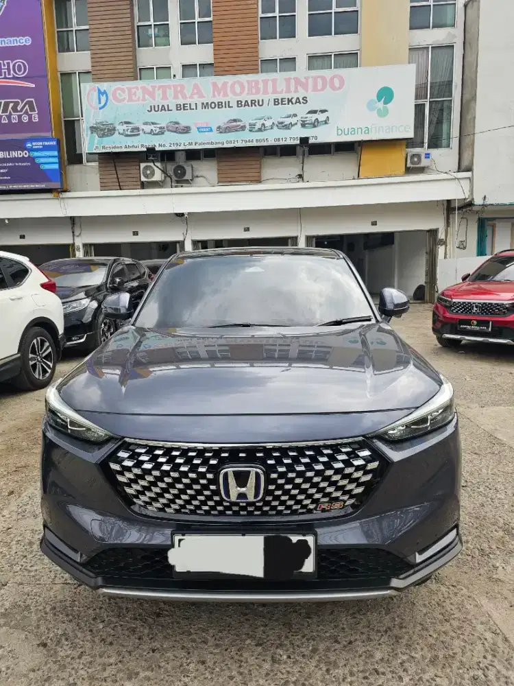 HRV E Se 1.5 matic 2025 istimewa dp 38 jt