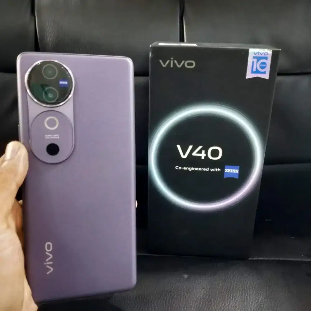 Vivo v40 5g mulus lus garansi bulan 2/2026 full set original