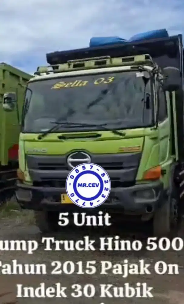 Hino dumptruck 2015