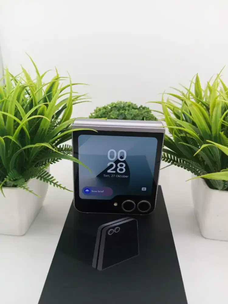 SAMSUNG GALAXY Z FLIP 6 RESMI SEIN.