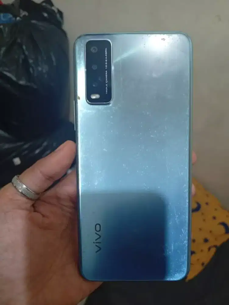 Vivo v2029 8/128 minus lcd segaris selebihnya normal