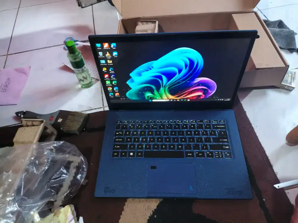 Terima jual beli laptop bekas macbook iPad tablet rusak atau matot