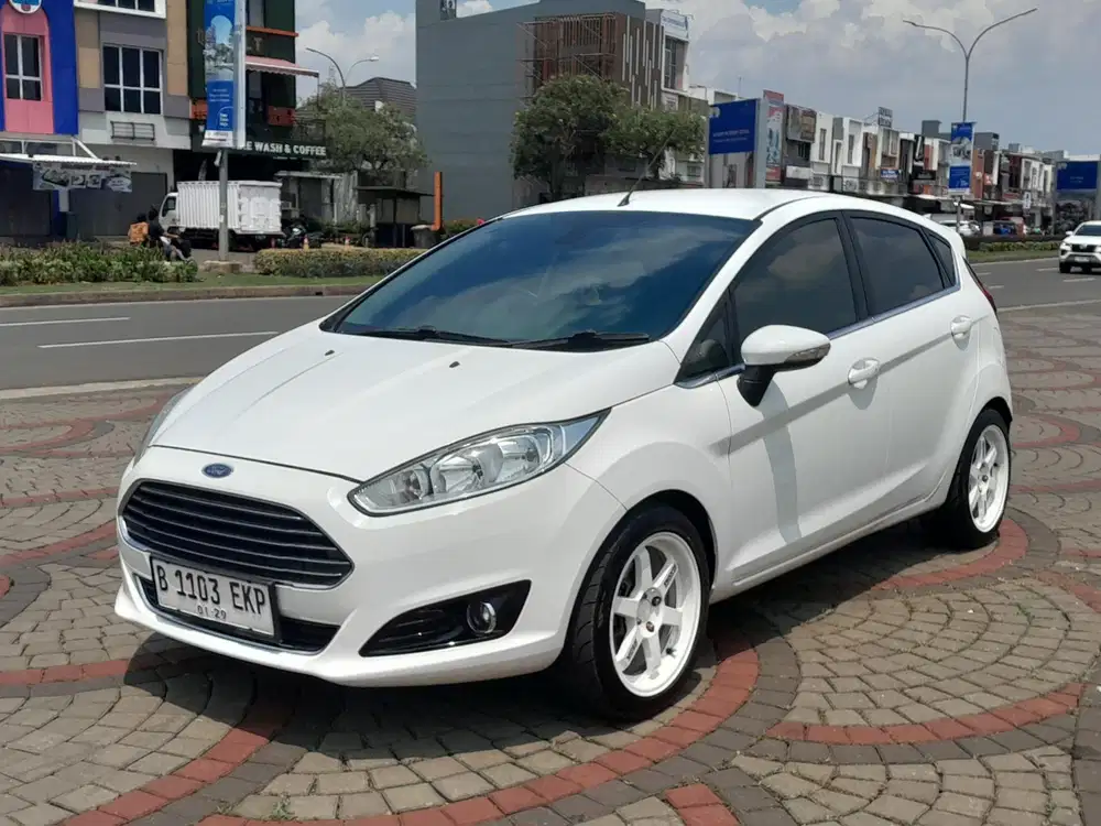 Ford Fiesta 1.5 S AT 2013 Putih
