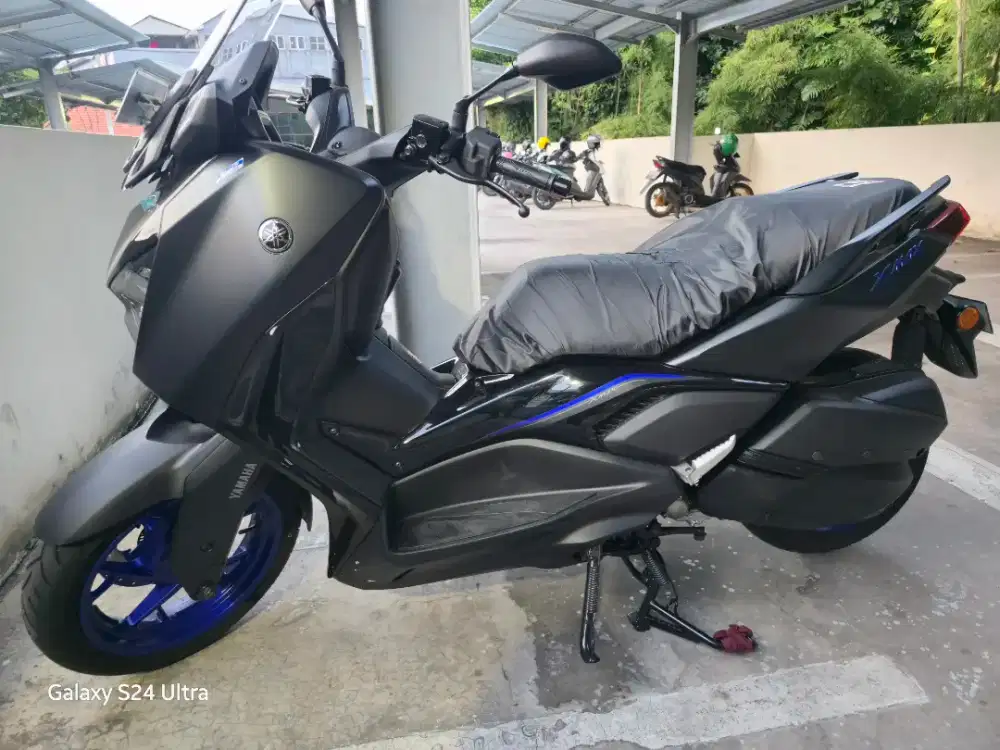 Dijual motor yamaha Xmax 250cc mulus kilometer rendah
