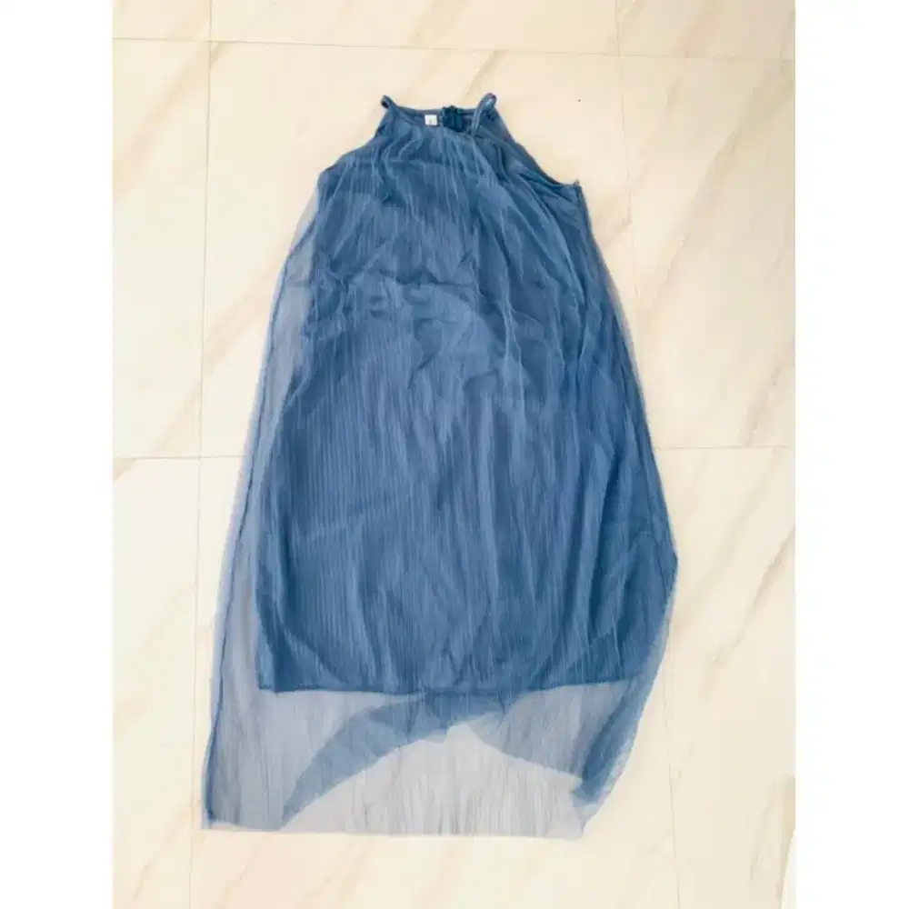 dress furing tile biru