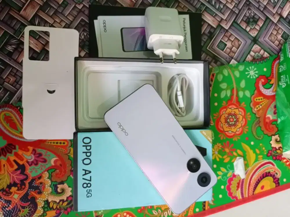 Fokus mahar OPPO A78 RAM8/128
