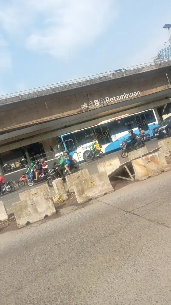 Butuh loker apa aja lagi butuh banget