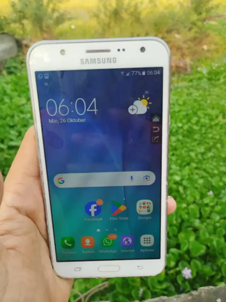 Samsung Galaxy J7 2015
