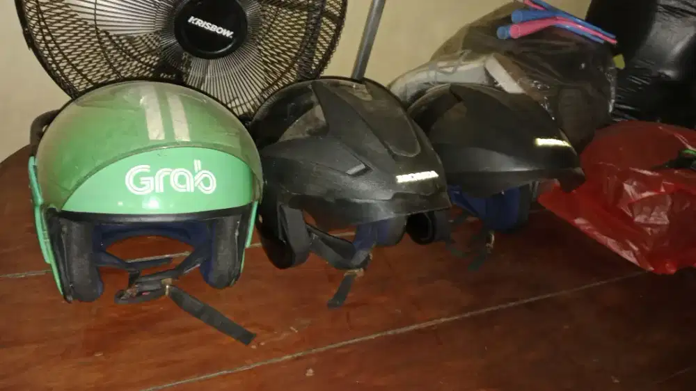JUAL HELM BAGUS