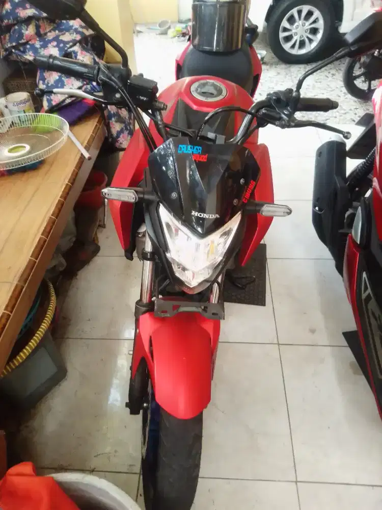 Honda cb 150 r 2019