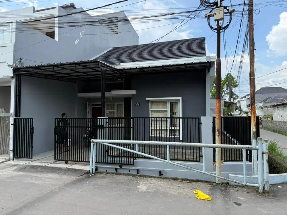 Disewakan Rumah Hook Minimalis Lokasi Strategis Bandung Timur