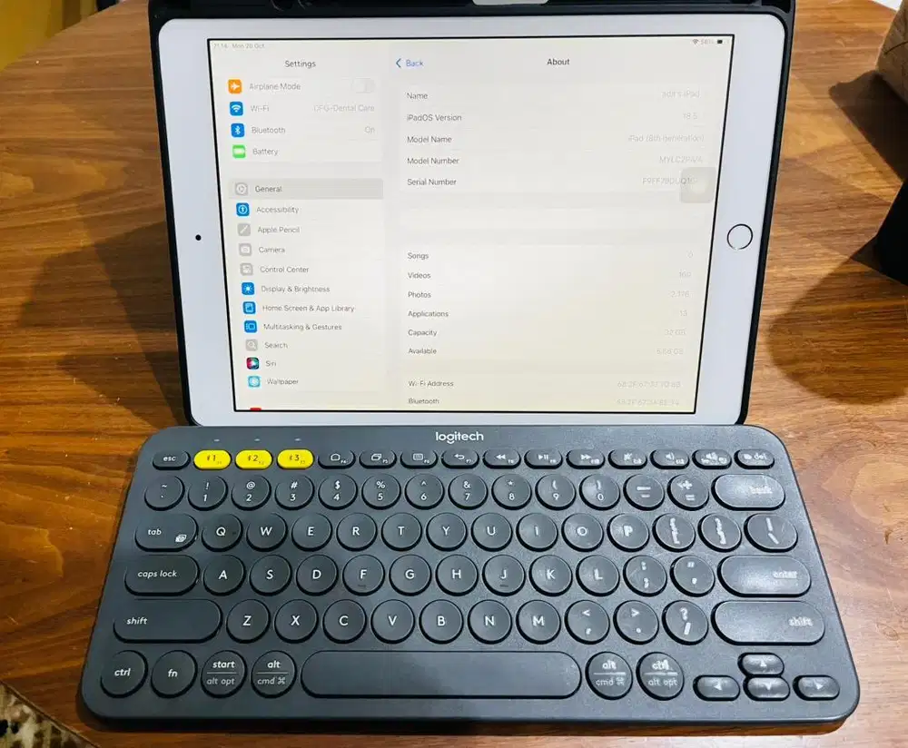 Ipad gen 8 wifi 32gb keyboard