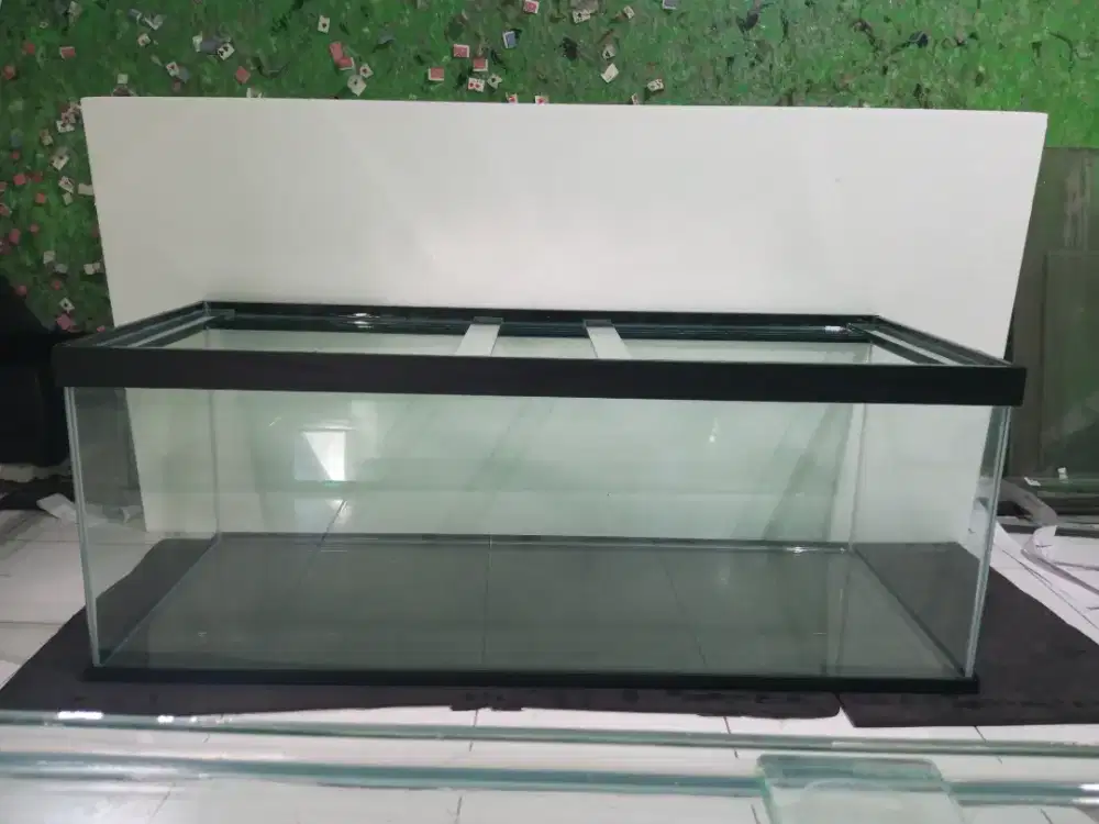 Aquarium 149*60*56 Kaca 12mm