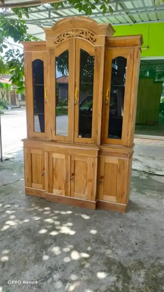 Dipet jati ukuran 200x200