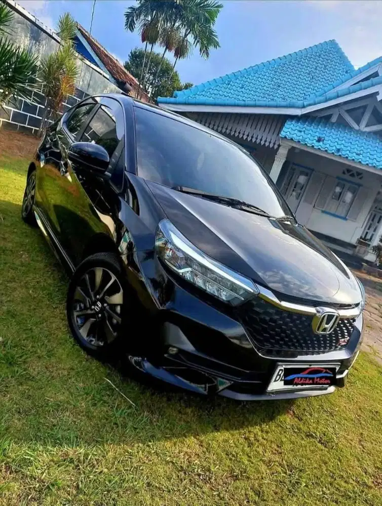 Honda New Brio RS 2024 Metic