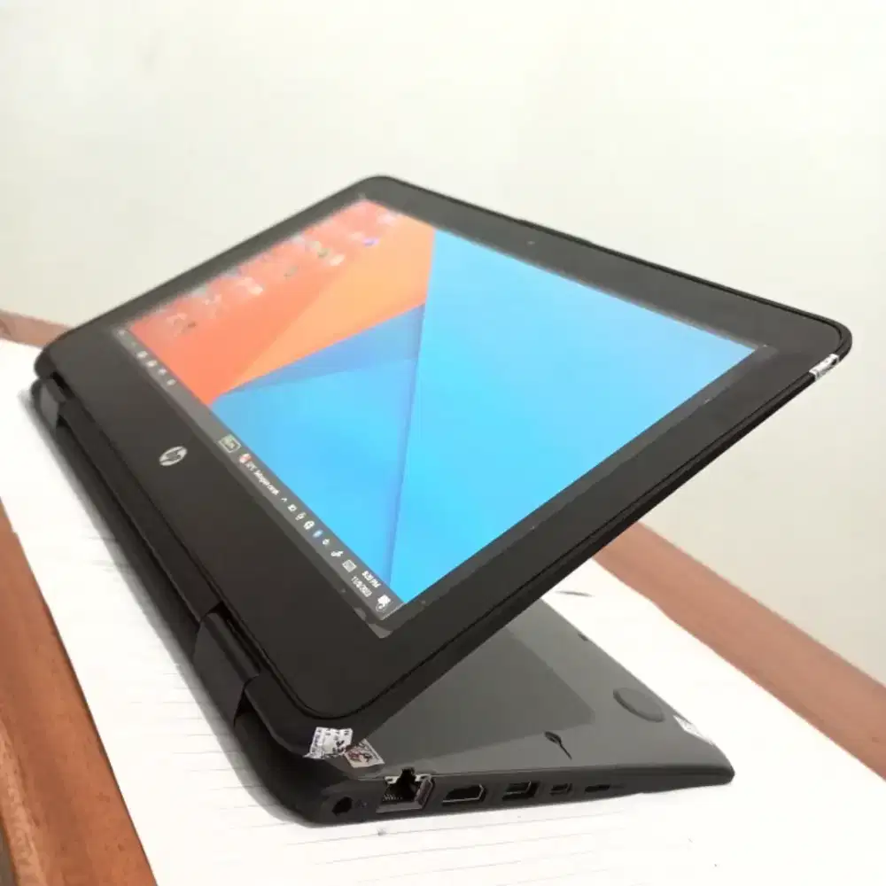 Yoga Gen8 Ram 8gb ssd 256gb Core i5 Laptop Hp X36G8