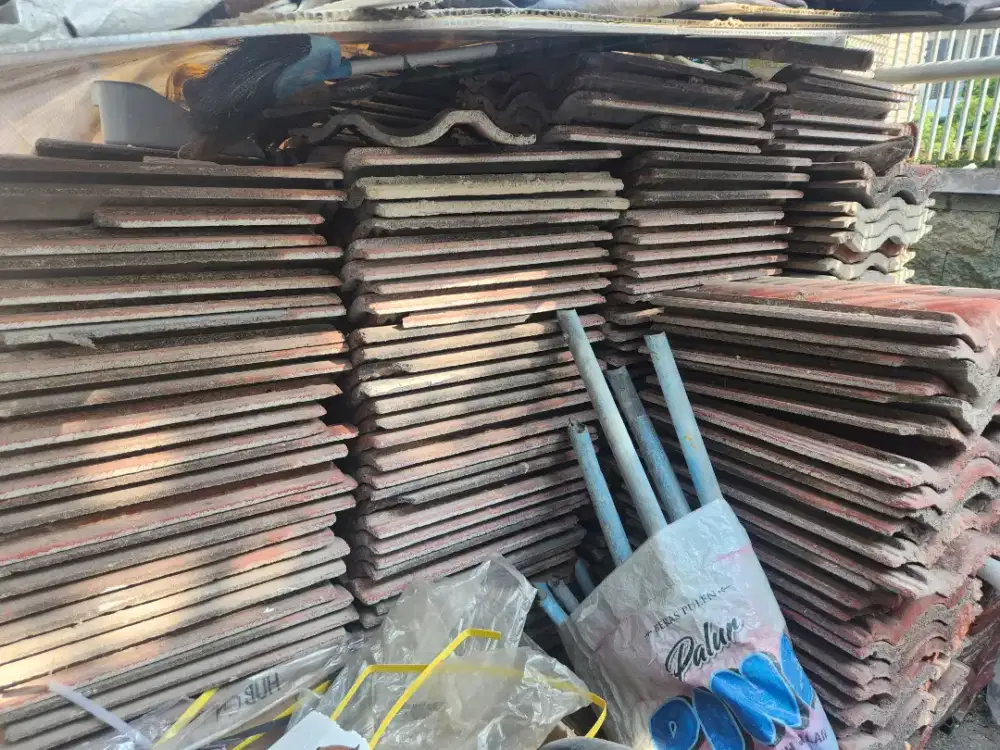 Dijual OBRAL MURAH Genteng Bekas 44 cm