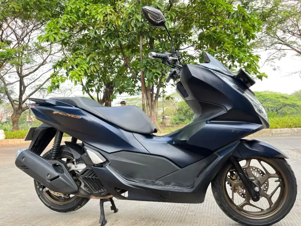 HONDA PCX 160 ABS SIAP PAKEK MOTOR BAGUS