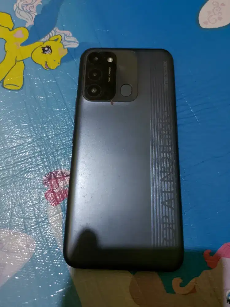 Tecno spark 8c ram 4/64