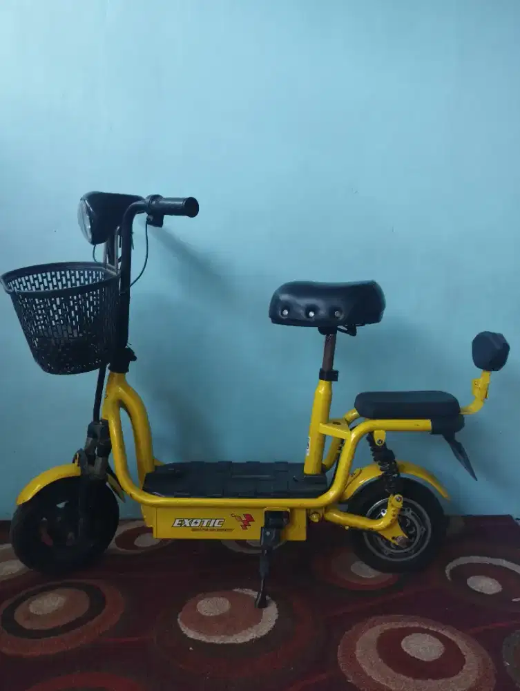 skuter listrik merk exotik